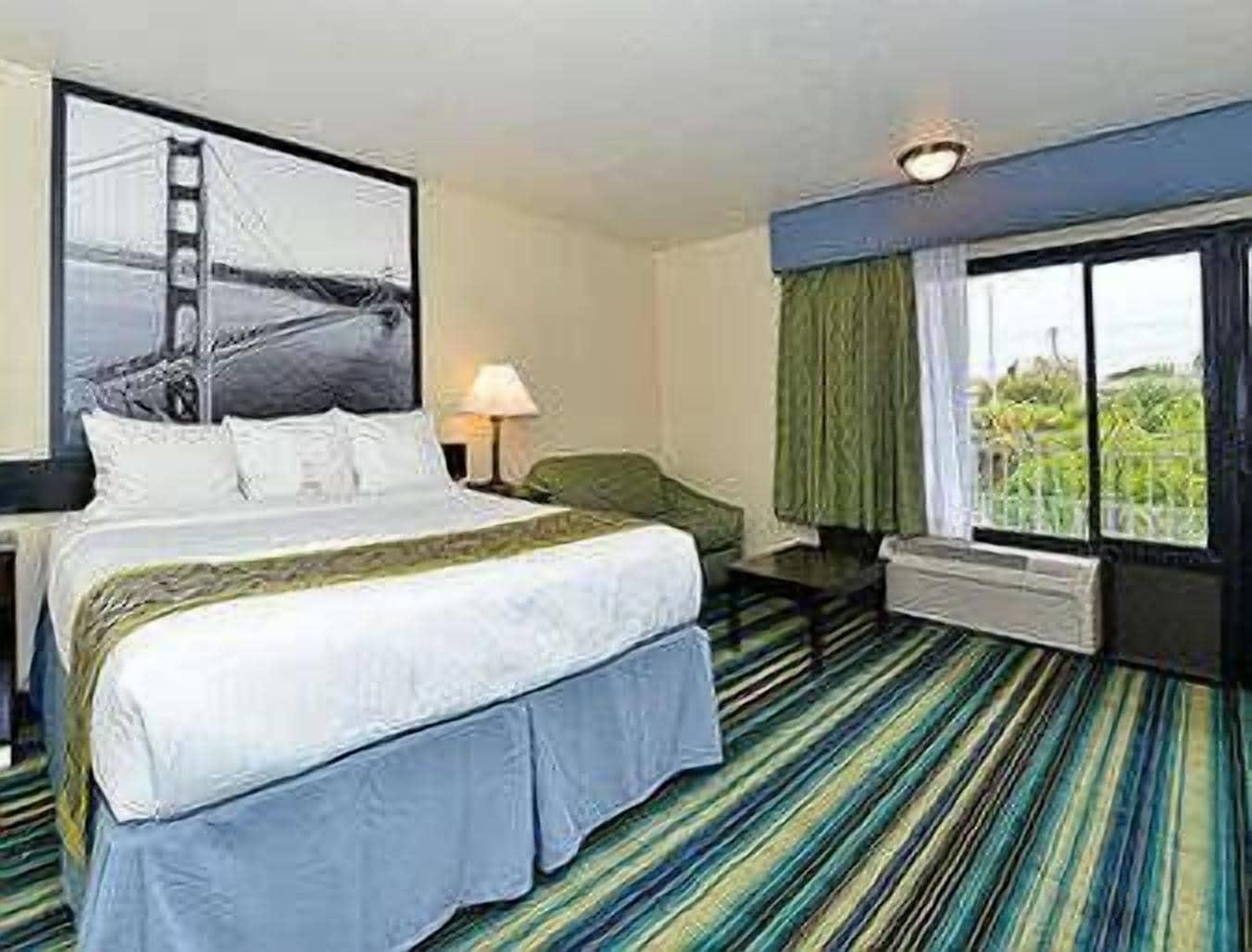 Super 8 By Wyndham Vallejo/Napa Valley מראה חיצוני תמונה