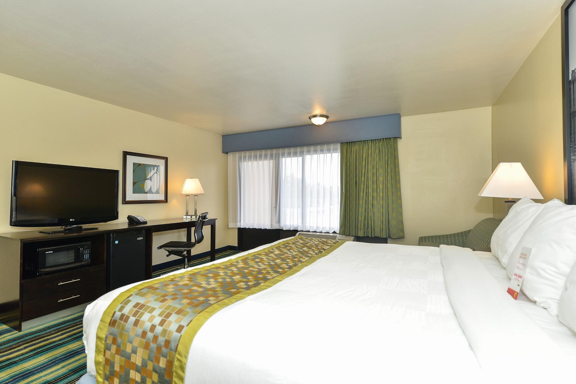 Super 8 By Wyndham Vallejo/Napa Valley מראה חיצוני תמונה