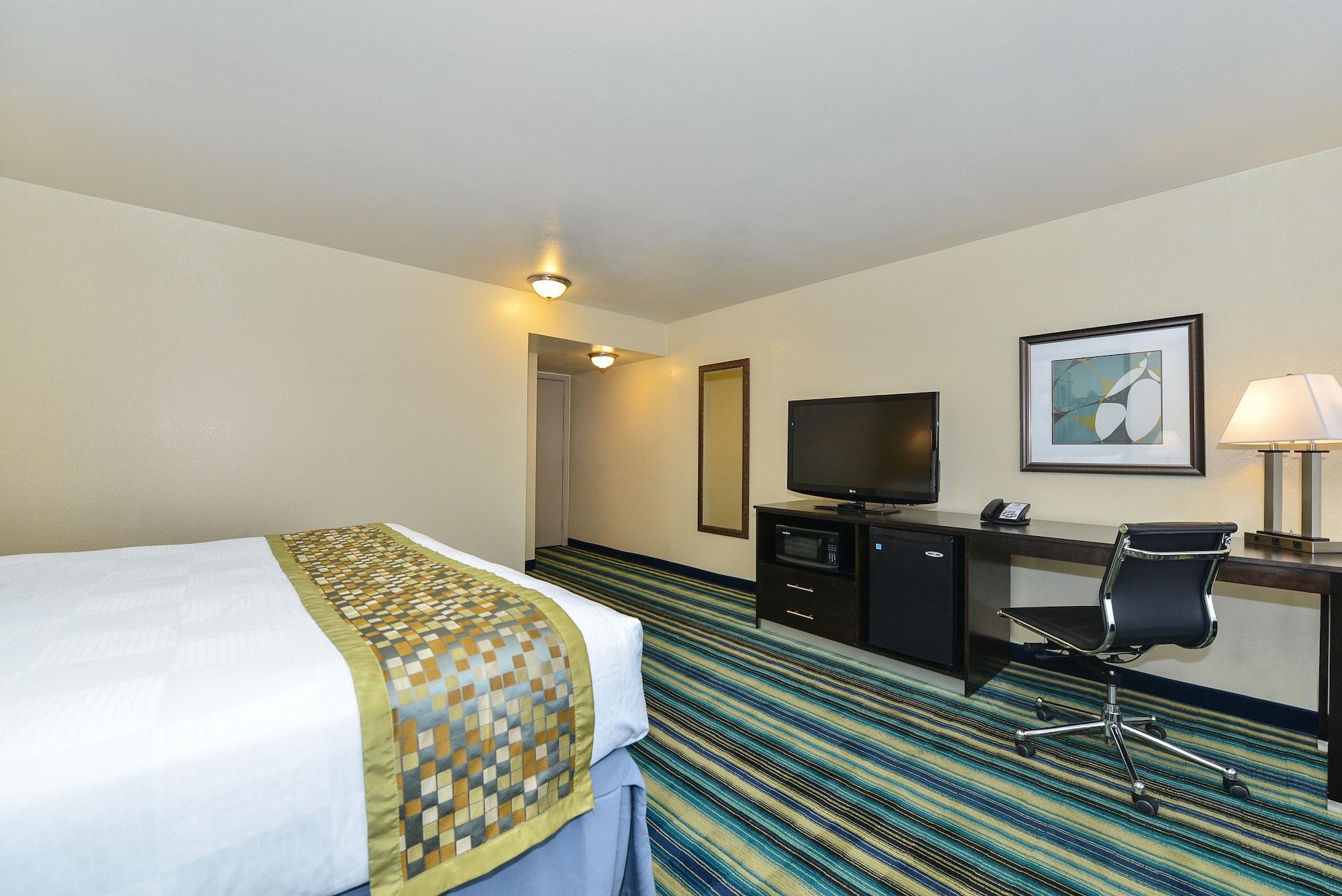 Super 8 By Wyndham Vallejo/Napa Valley מראה חיצוני תמונה